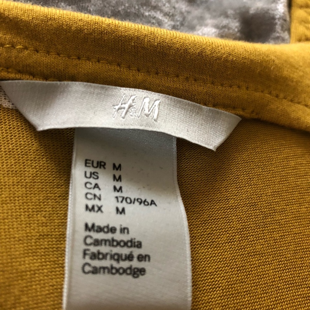 Mustard blouse. Medium. Worn once.